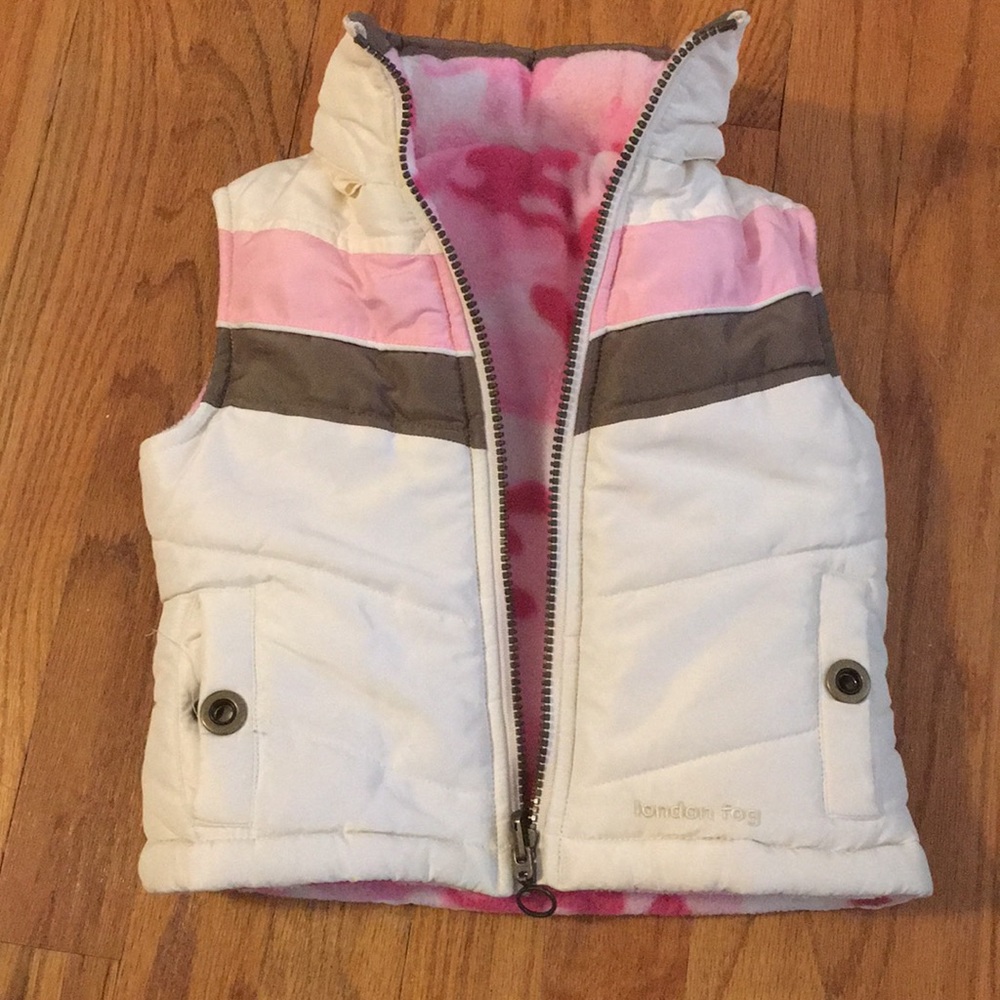 Girls Kids London Fog reversible vest 18-24 m?